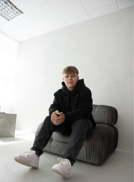 Ogmarceli: 21-letni Youtuber, który zmienia oblicze polskiego internetu